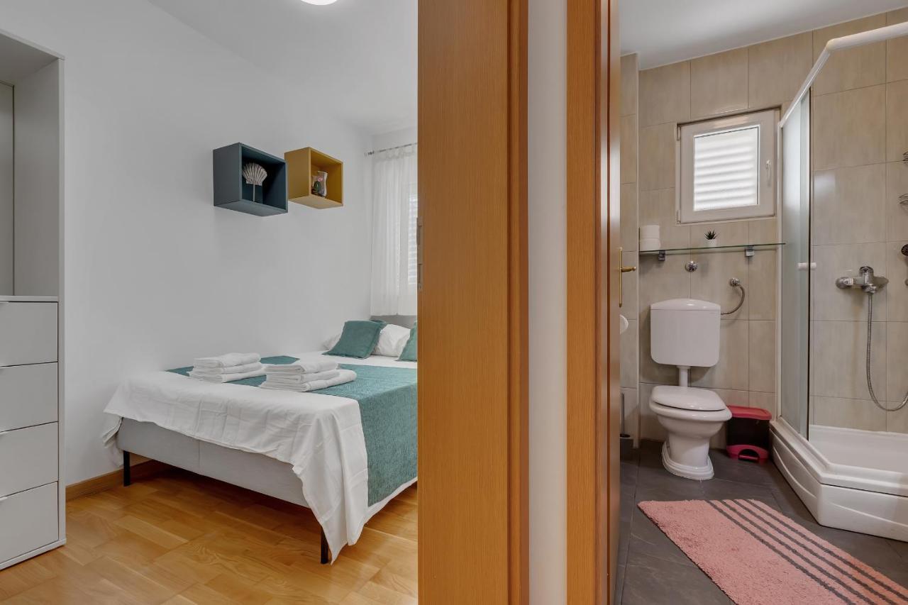 Pine Fine With Free Parking Apartman *